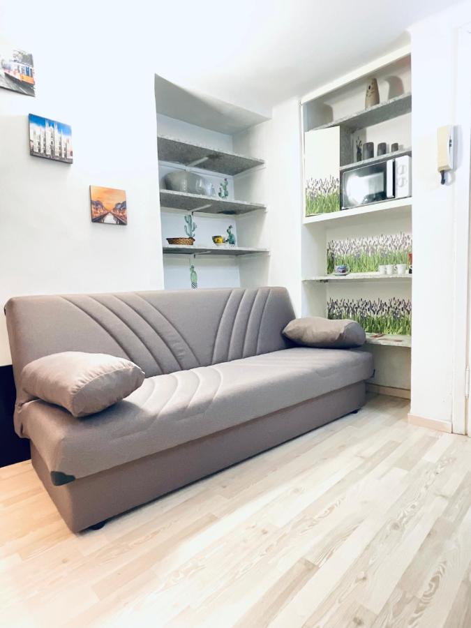 Apartment In 3 Minutes From Duomo Ingresso Via Dei Piatti Milánó Kültér fotó